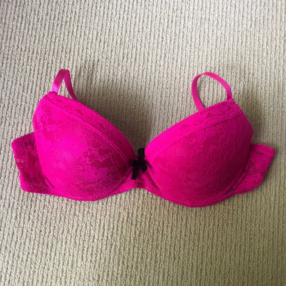 Set of 3 Bras- All 34D - Pink, Navy, and Black - Picture 2 of 16